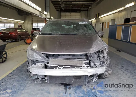 2017 Chrysler Pacifica Touring L z USA, uszkodzony, nr VIN 2C4RC1BG4HR850925